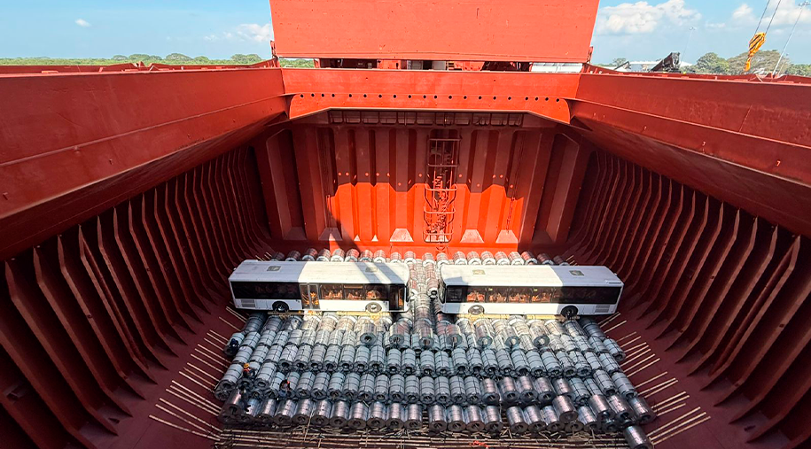 Arribo del crucero SEABOURN SOJOURN a Puerto Chiapas