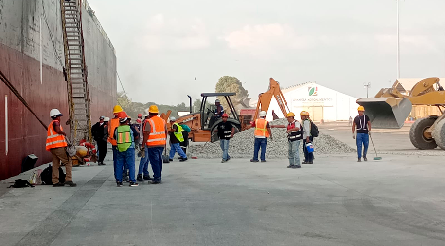 Puerto Chiapas registra arribo del buque granelero TSL Rosemary para exportación de azúcar