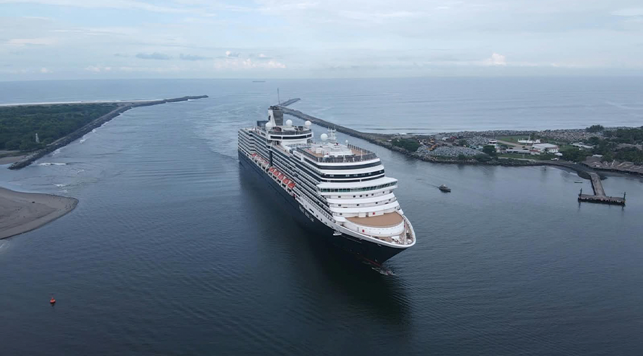 ASIPONA Puerto Chiapas recibe al crucero NIEUW AMSTERDAM de HOLLAND AMERICA LINE