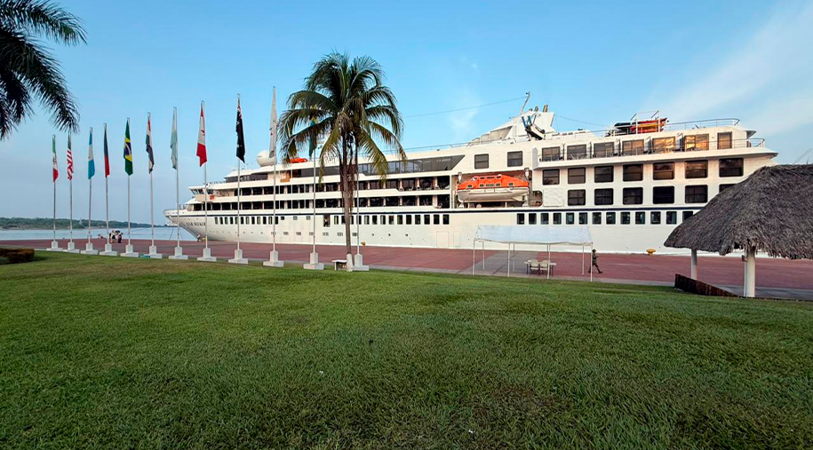 Arribo inaugural del crucero “STAR SEEKER” en puerto CHIAPAS