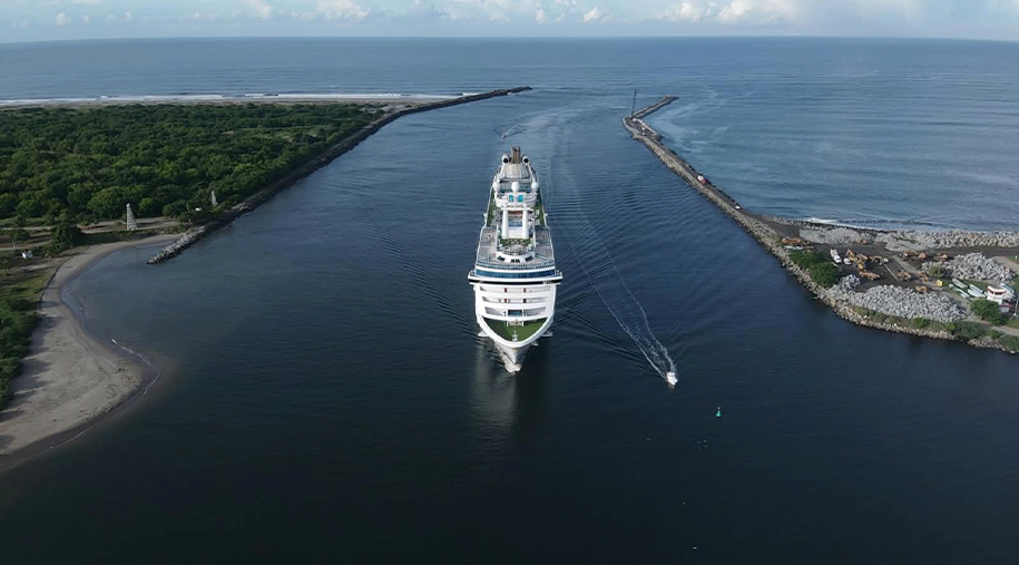 ASIPONA Puerto Chiapas participa en jornada de limpieza de playas en el marco del día mundial del medio ambiente