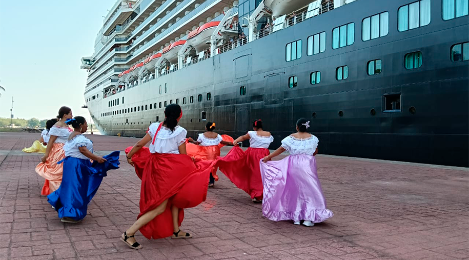 Puerto Chiapas registra arribo del buque granelero TSL Rosemary para exportación de azúcar